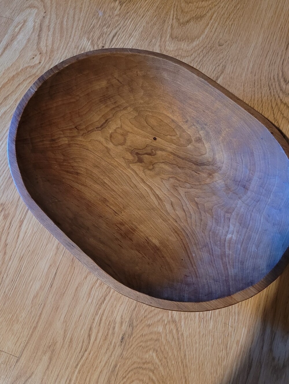 Vintage Wooden Bowl - Picture 3 of 6